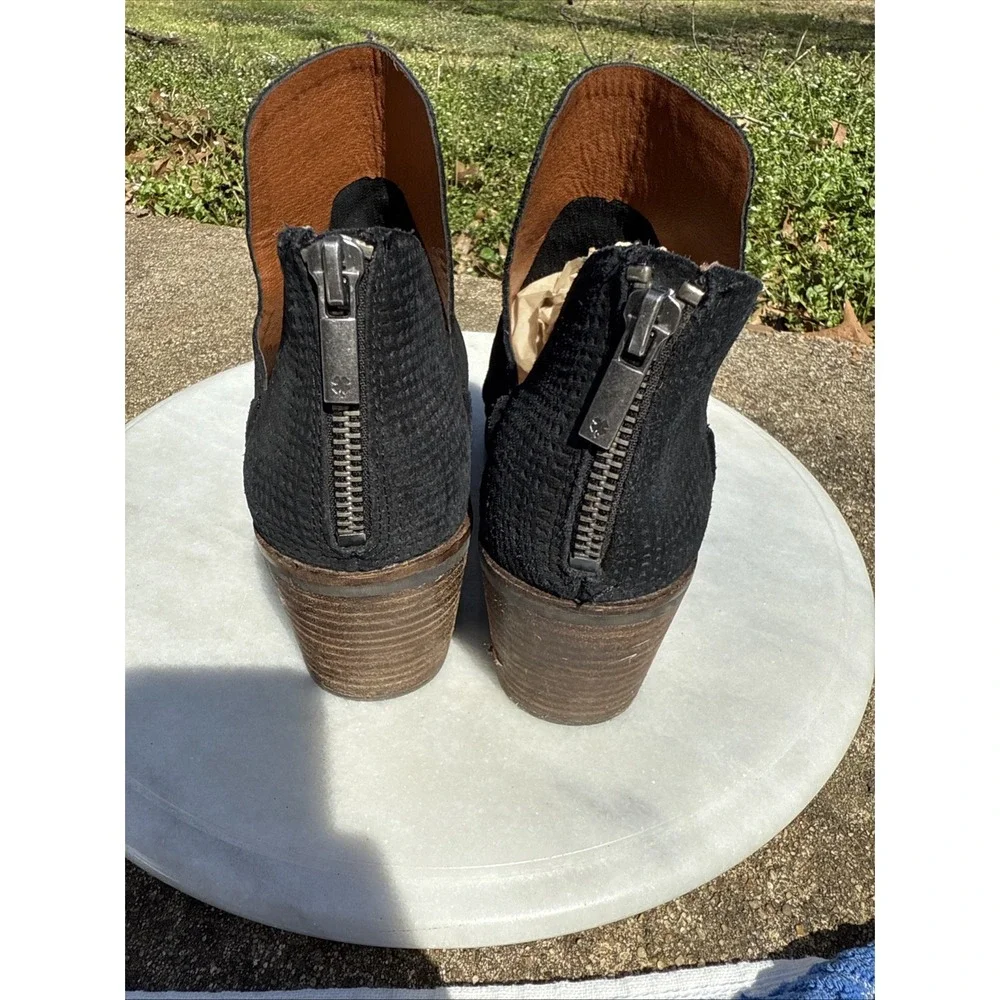 Women's Lucky Brand Leather Bootie Black Size 8.5 Zip Back Suede Cutout Ankle‎